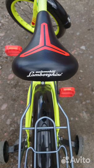 Детский велосипед Lamborghini Toys Primo 16