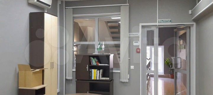 Нежилое помещение, 553.1 м² + зу + Имущество