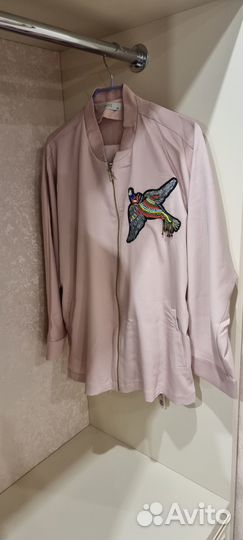 Продаю костюм ветровка и брюки