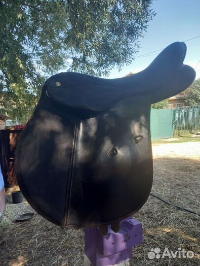 Седло для лошади универсальное