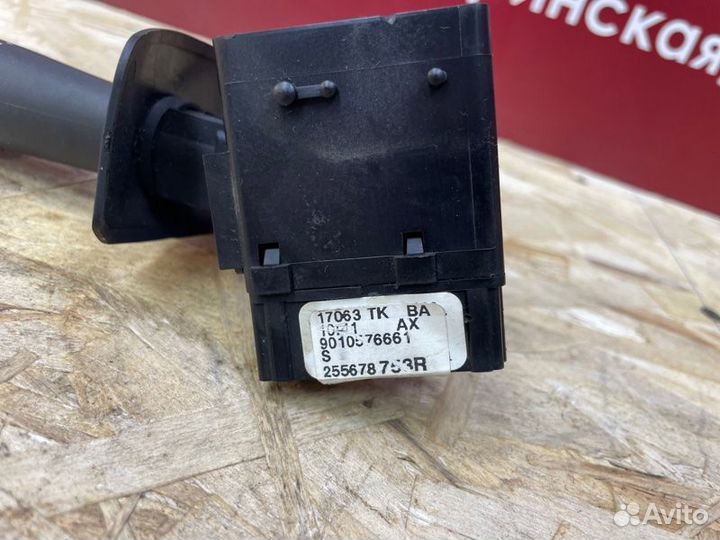 Переключатель стеклоочистителей Renault Duster