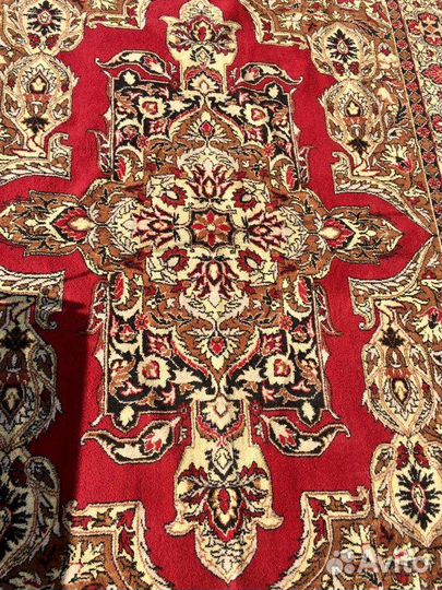 Ковры шерстяные