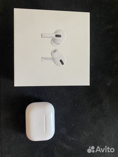 Наушники Apple AirPods Pro