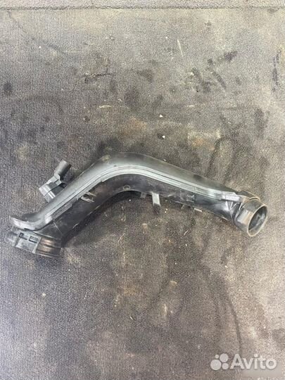 Патрубок интеркулера Skoda Octavia A5 1Z