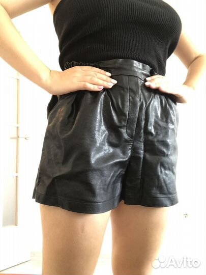 Шорты экокожа 48