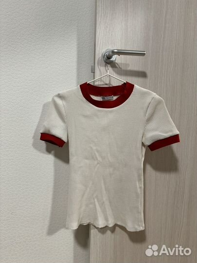 Футболка женская облигающая zara