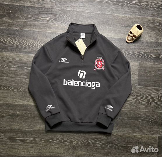 Свитшот Balenciaga