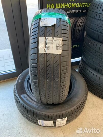 Michelin Primacy 4 215/65 R16