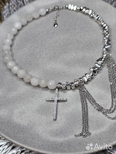 Колье из гематита и кварца ручной работы