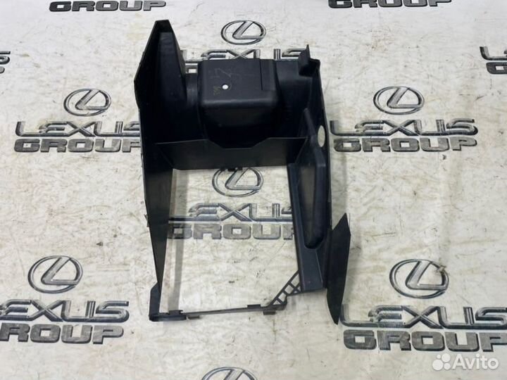 Кронштейн интеркулера прав. перед. Land Rover Rang