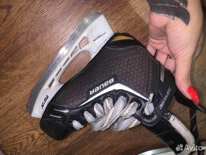 Хоккейные коньки bauer supreme
