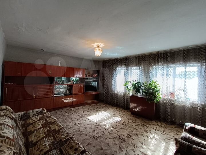 Дом 99,6 м² на участке 7,8 сот.