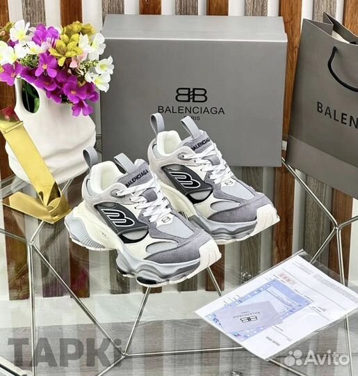 Кроссовки Balenciaga Cargo Sneakers