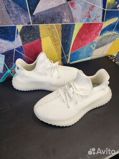 Кроссовки Adidas Yeezy Boost 350 V2