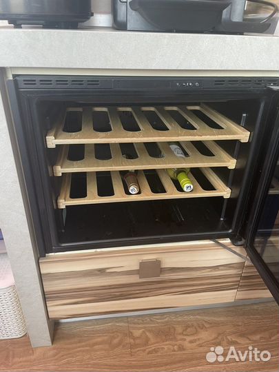 Винный шкаф hotpoint ariston wl 24