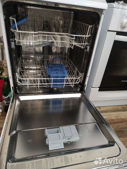Посудомоечная машина indesit