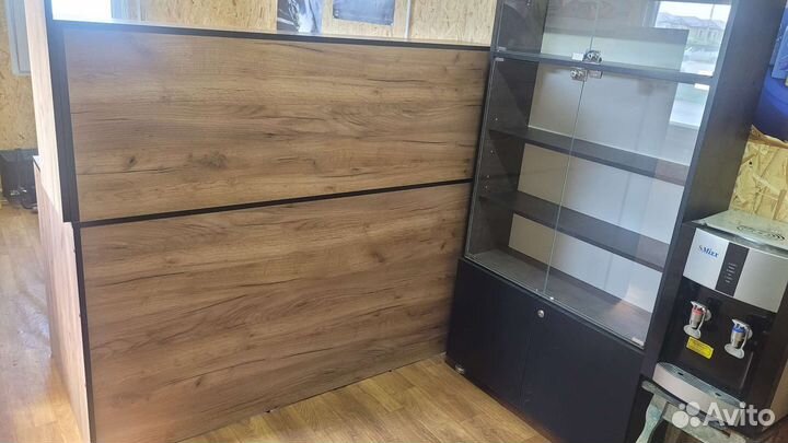 Стойка ресепшн лофт