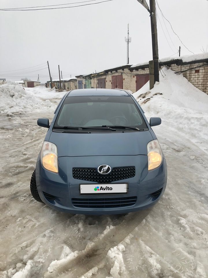 Toyota Yaris: фото владельца