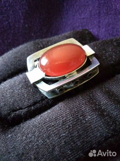 Серебряное кольцо с натуральным камнем