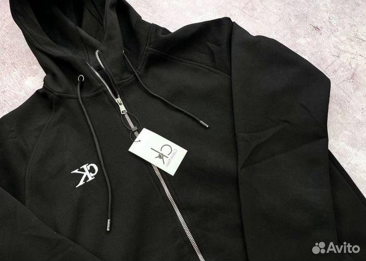 Спортивные костюмы Calvin Klein эргономичные