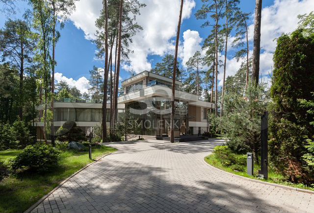 Барвиха дом 17 расположение квартир Дом 820 м² на участке 1,74 га на продажу в Барвихе Купить дом в Барвихе Авито