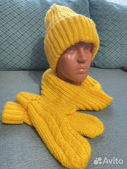 Женский набор шапка+снуд+варежки