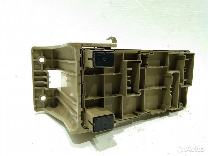 Блок предохранителей 82201AG010