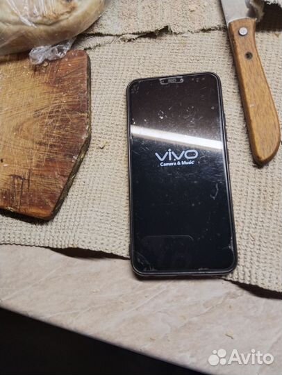 Vivo Y81, 3/32 ГБ