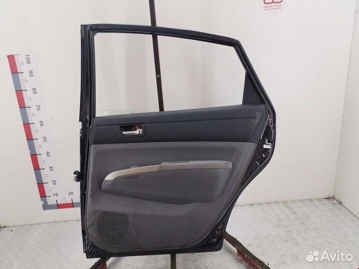 Дверь задняя для Toyota Prius 2 6700347040