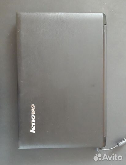 Lenovo b560