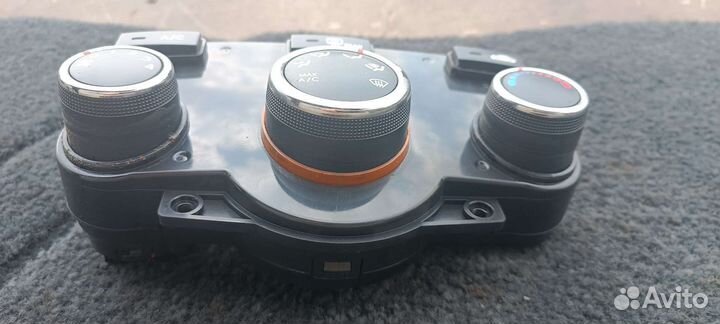 Блок управления печкой Киа Церато 2