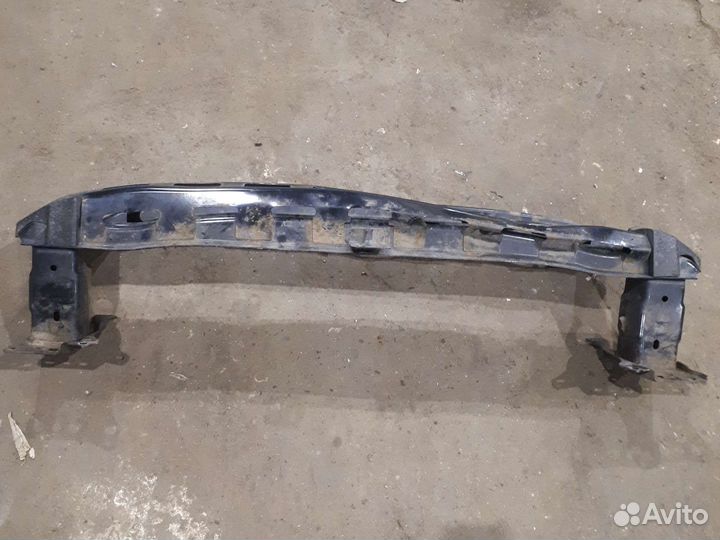 Усилитель переднего бампера фольксваген гольф 6