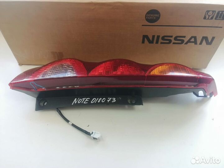 Фонарь задний левый Nissan Note