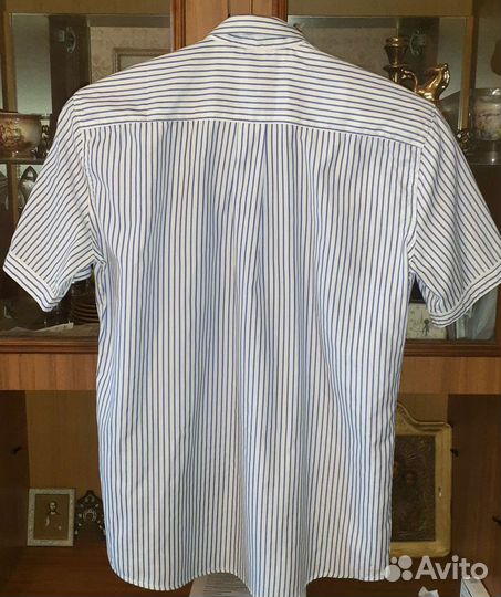 Рубашка подростковая почти новая
