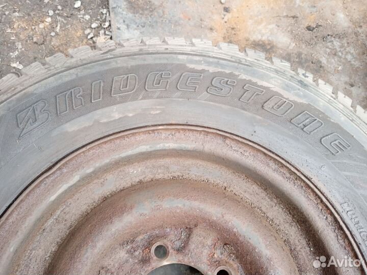 Bridgestone Winter Dueler DM-Z2 225/80 R15