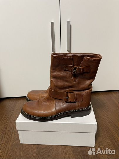 Ботинки кожаные casadei