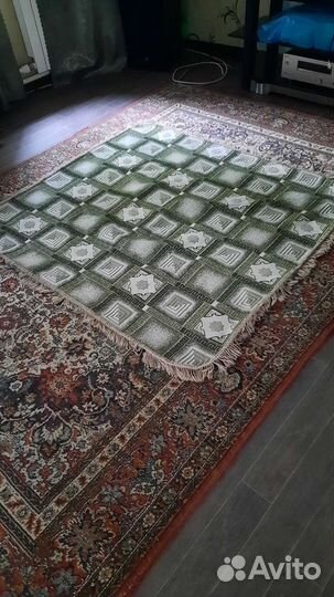 Палас для дивана и двух кресел