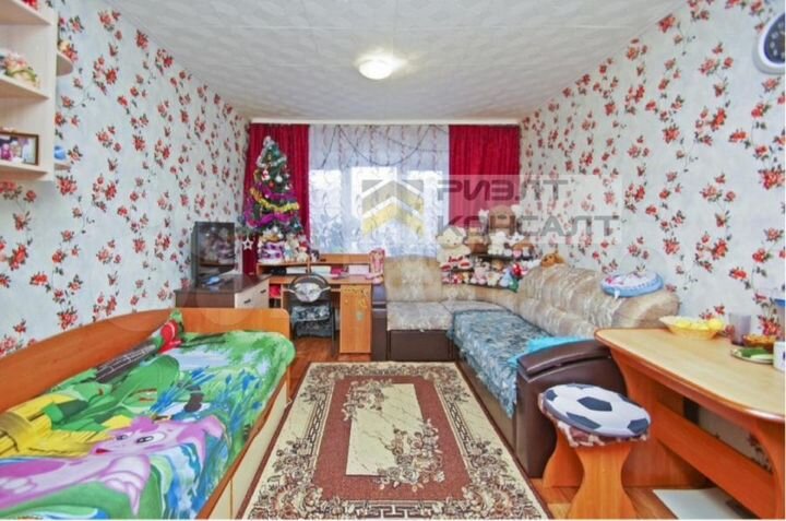 Комната 17 м² в > 9-к., 4/5 эт.