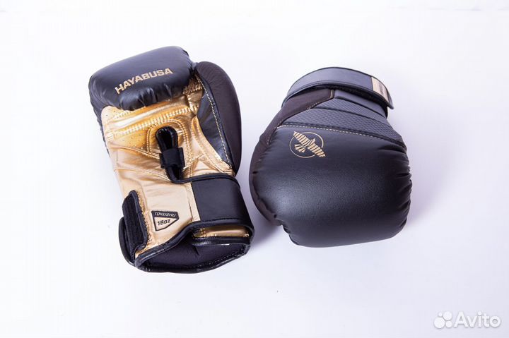 Боксерские перчатки Hayabusa T3 Black/Gold