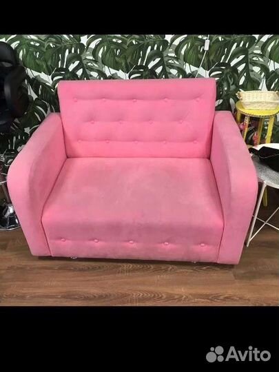 Химчистка мягкой мебели диванов матрасов