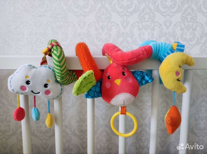 Растяжка - подвеска бренда Жирафики