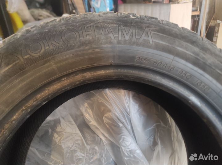 Yokohama Advan A005 215/60 R16 132ZR