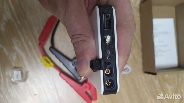 Пускозарядное устройство, бустер, пускач