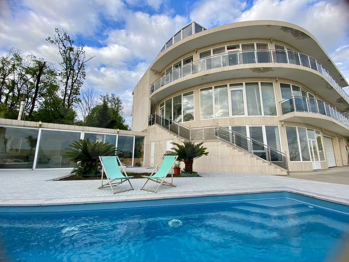 Квартира-студия, 40 м², 3/3 эт.