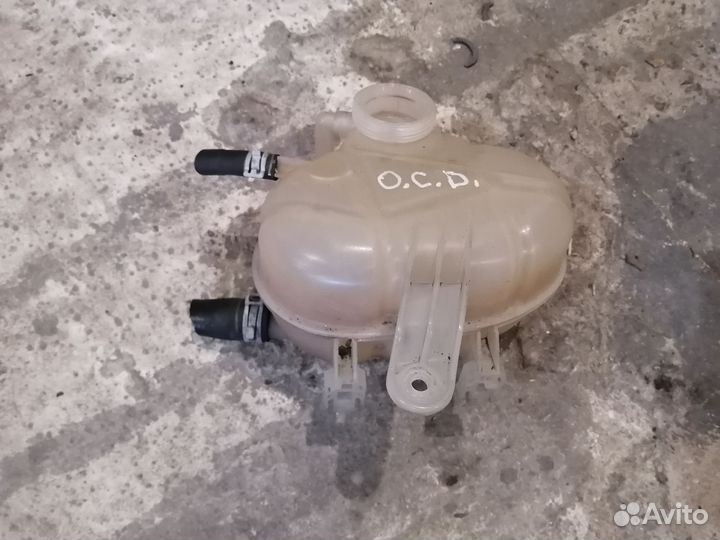 Расширительный бачок Опель Корса Д