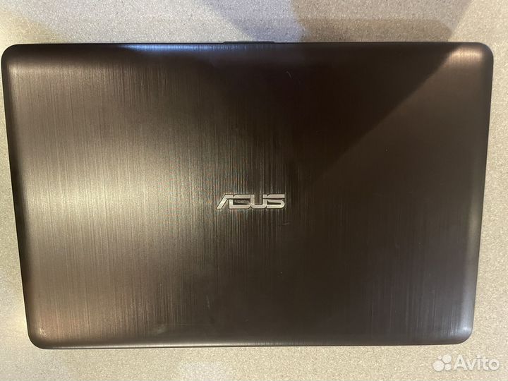 Ноутбук asus R540Y