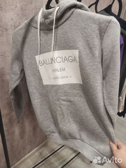 Женские вещи