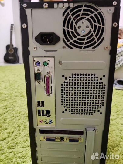 Офисный компьютер