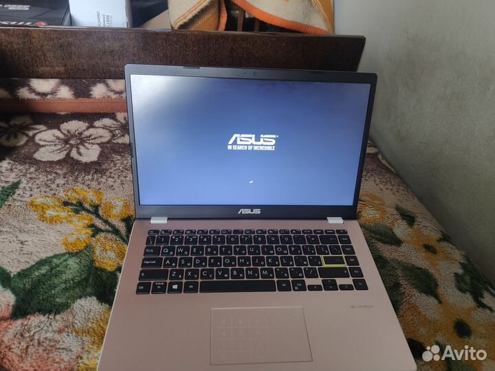 Ноутбук asus Laptop 14 E410KA-EK125W розовый