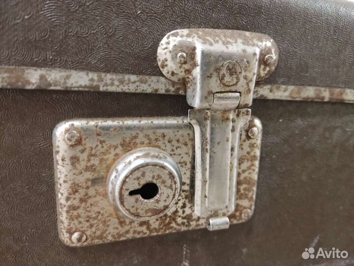 Чемодан времен СССР